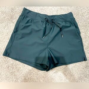 Old Navy Women's Dark Green Shorts
